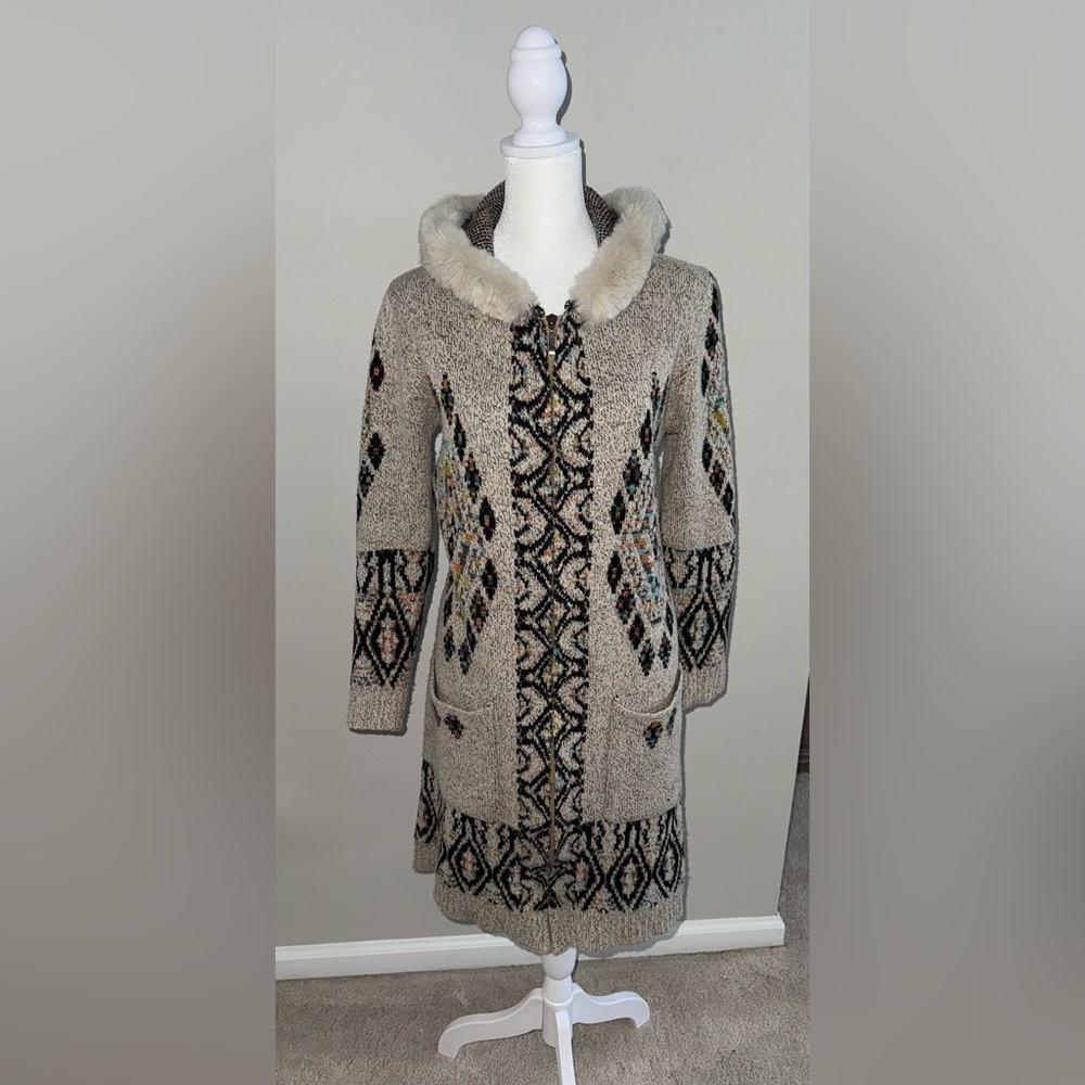 Wear To Love Heavy Patterned Zip Up Long Cardigan with Faux Fur Trim & Pockets!
